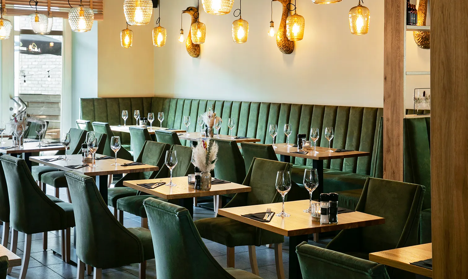 La Couronne — Hotel-Restaurant in Henri-Chapelle